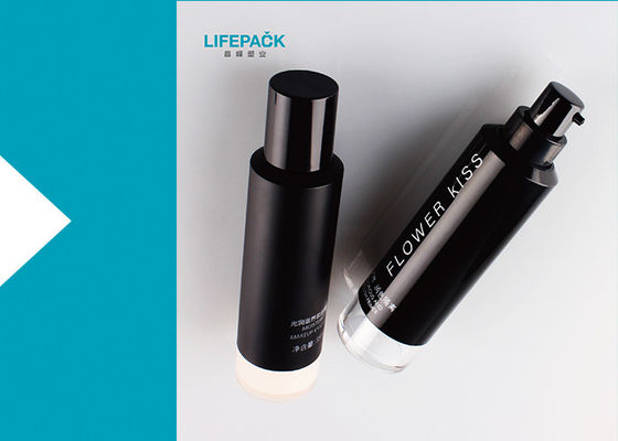 De lichtgewicht Kosmetische Partner Zonder lucht van de Pompfles eindigt met Acrylbodem